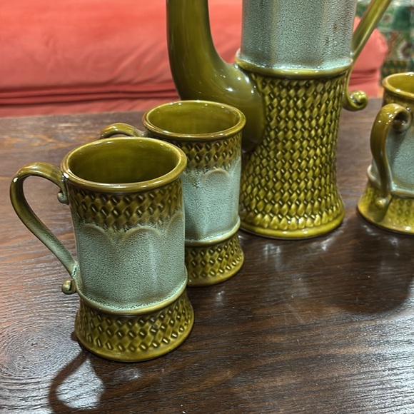 Norleans Japan Vintage MCM Green Ceramic Coffee Set | Carafe and mugs - Picture 2 of 11
